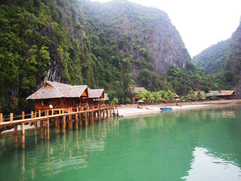 Hanoi Package Tours - 8 Days 7 Nights | Hanoi - Halong Bay - Lan Ha Bay - Cat Ba National Park - Cat Ba Island - Ninh Binh - Sapa - Hanoi